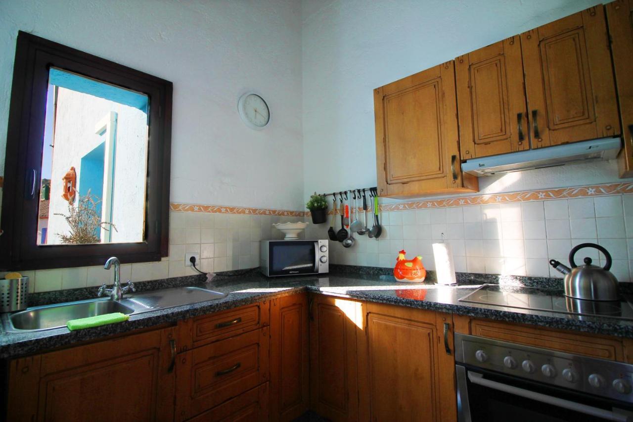Casas Rurales Juzcar Centro Kültér fotó